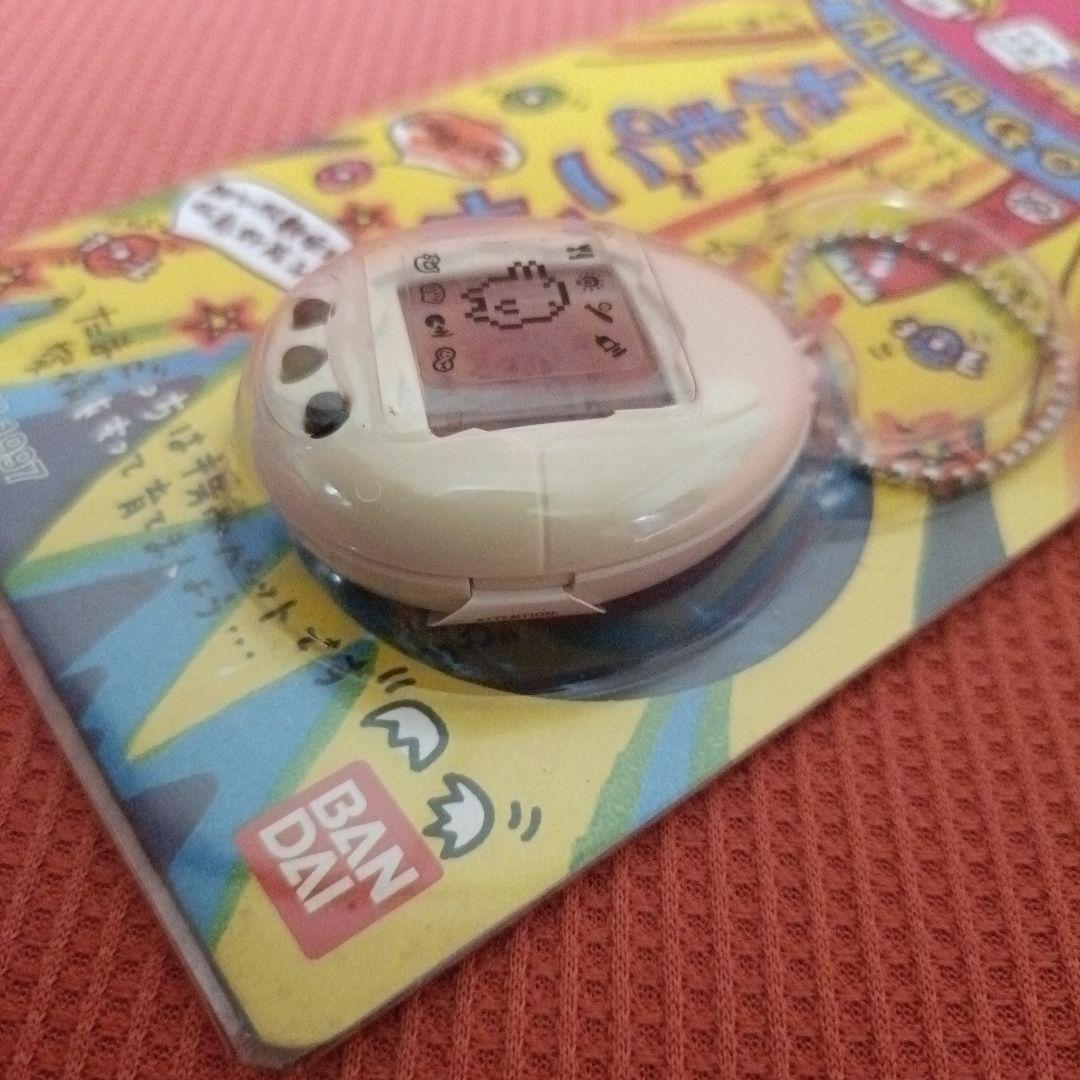 初代たまごっち 香港 ホワイト 白 レトロ 未開封品 - メルカリ