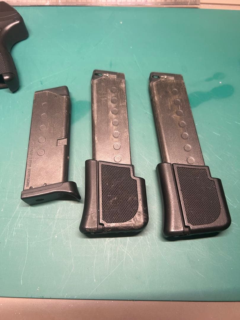 LCP ガスガン マガジン3本付き ホルスター - トイガン人気