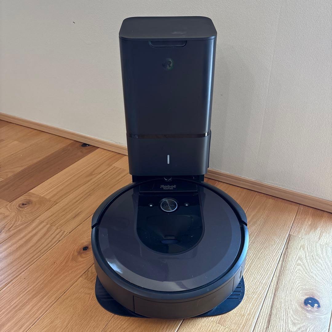 ルンバ i7＋自動ゴミ収集ベース付 動作確認済 すぐ使えます - メルカリ