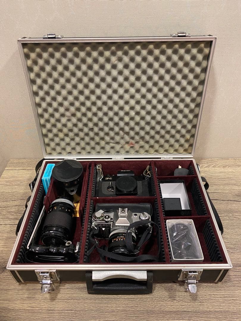 Canon AE-1 F-1一眼レフフィルムカメラ セット ケース付き Amazon | Canon AE-1 35mmフィルムカメラ 50mm 1:1.8レンズ付き