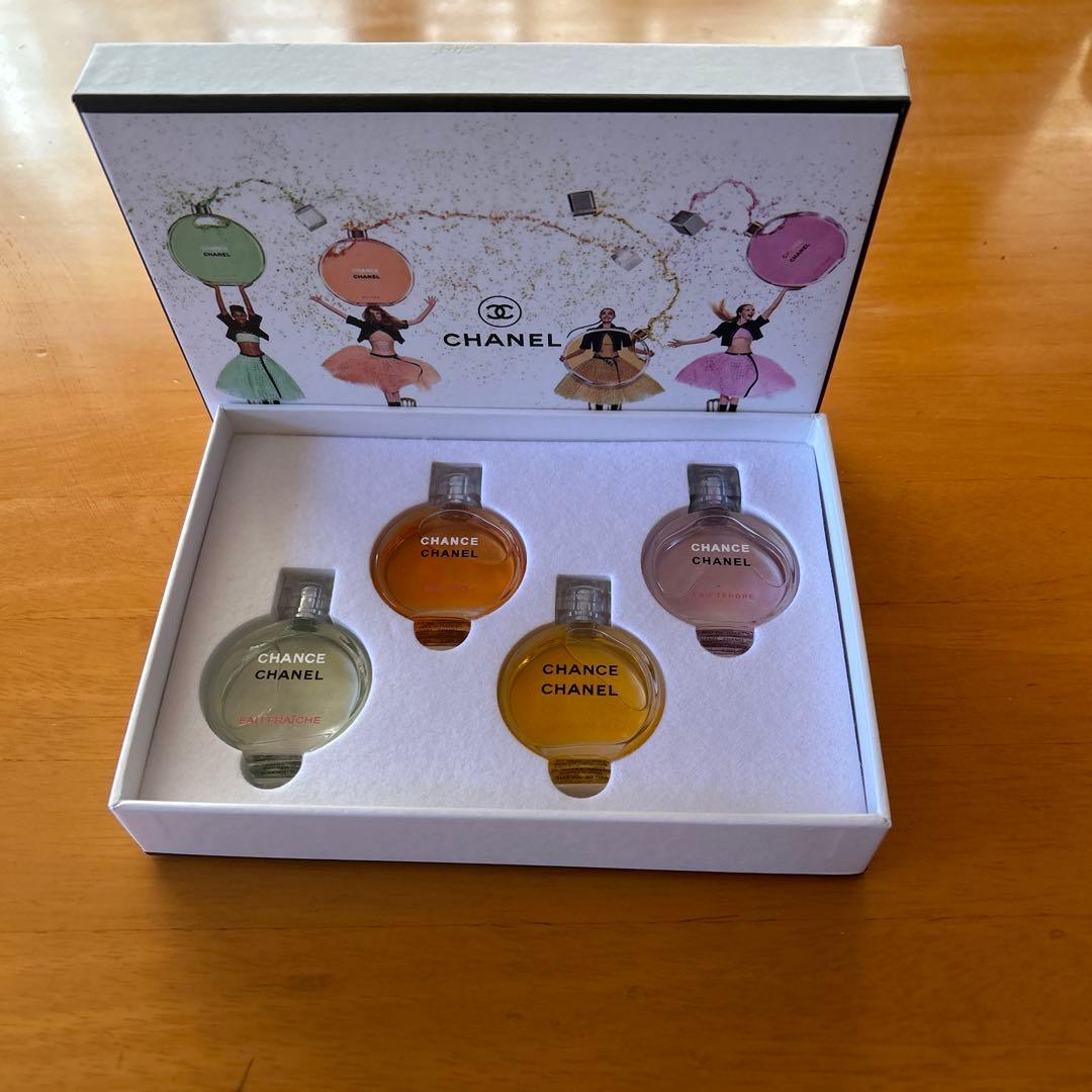 CHANELシャネル♡ミニ香水セット♡チャンス 7.5ml ×4 - メルカリ