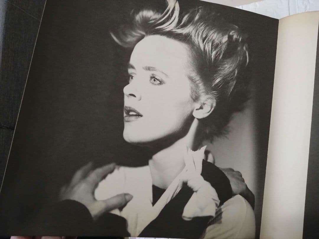 MIT様専用 COMME des GARÇONS アートブック 2冊セット - メルカリ