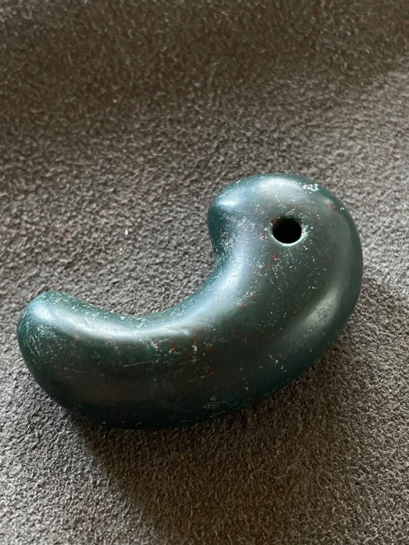 古墳期 出雲石（青瑪瑙）勾玉 大型 出土品 4.7cm - メルカリ