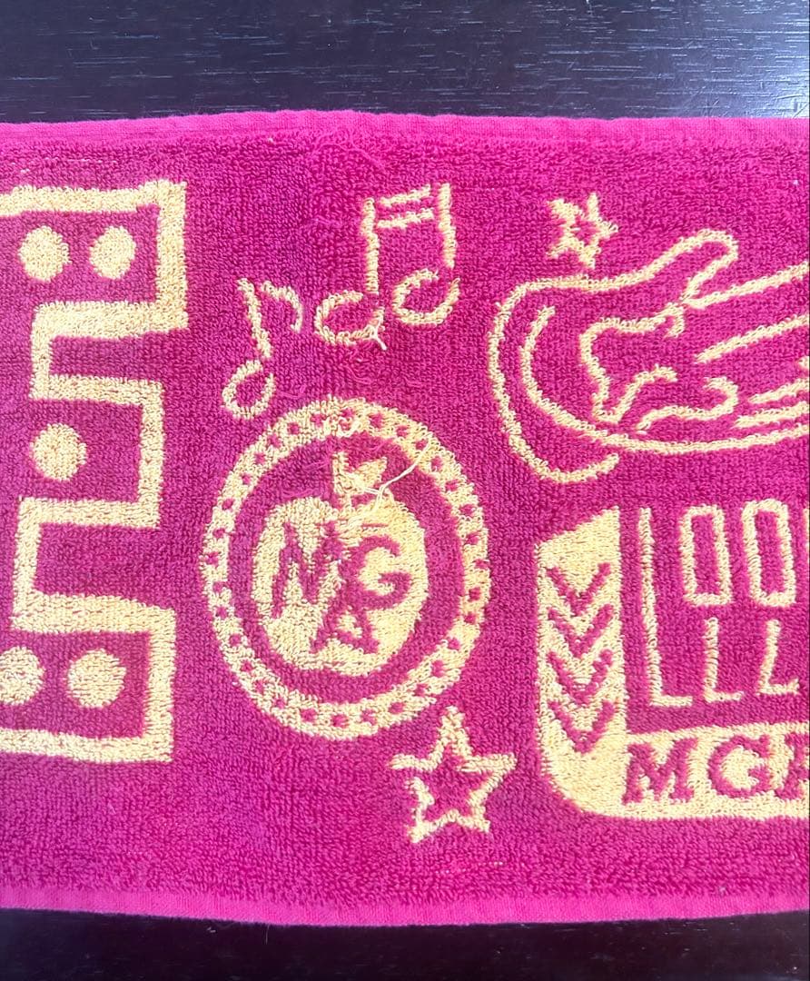 Mrs. GREEN APPLE ライブタオル - メルカリ