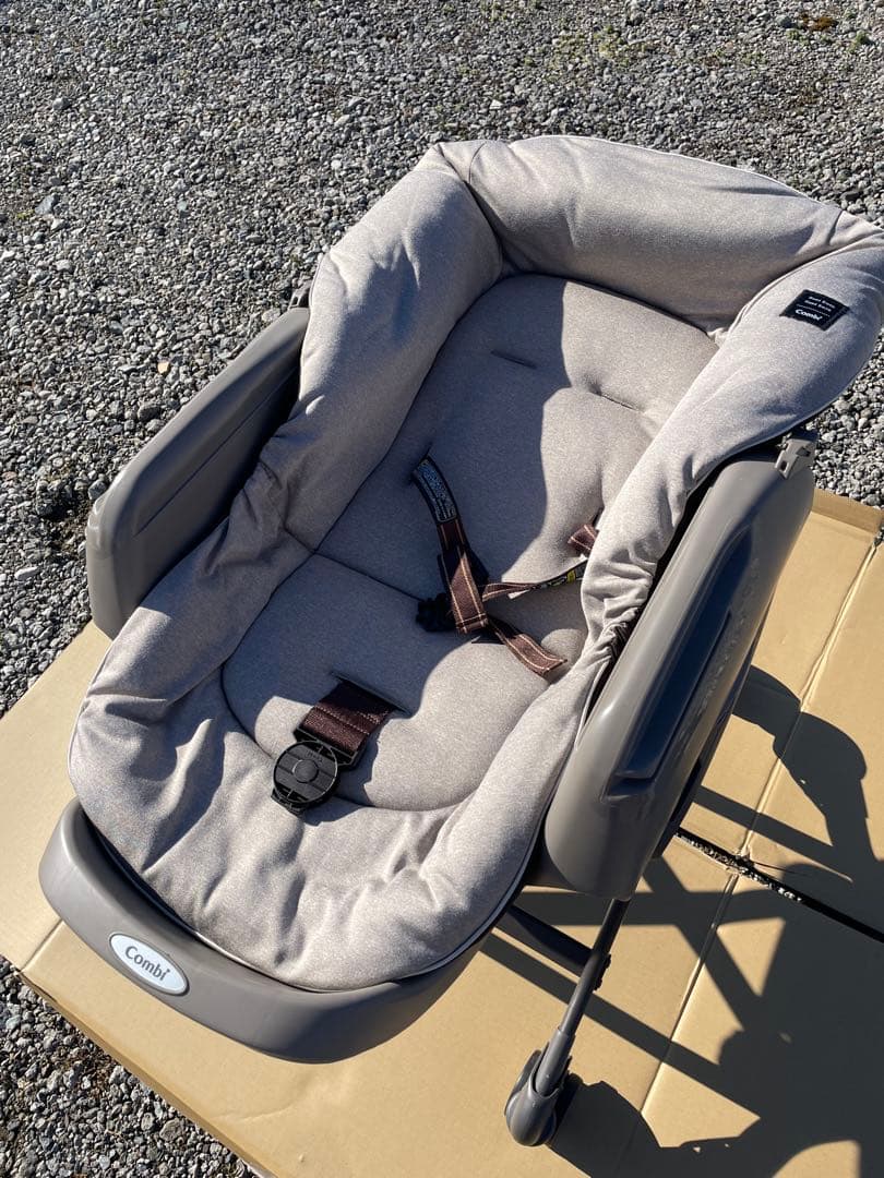 Combi ネムリラ コンビ ホワイトレーベル ネムリラ AUTO SWING BEDi おやすみドーム EG