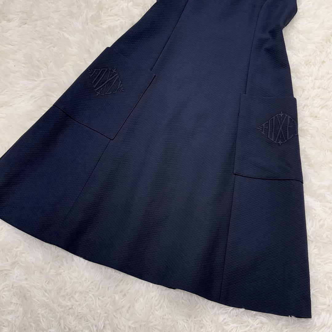 極美品✨10万 フォクシー '20年 ジャスミンホワイト ロゴ刺繍