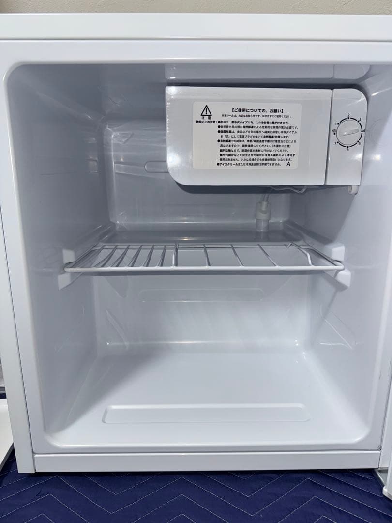 《展示品・未使用品》アビテラックス　45L小型冷蔵庫　AR-452 2024年製