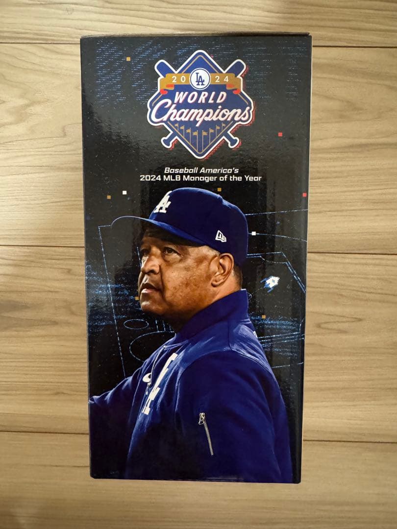 希少】デイブ・ロバーツ 監督 ボブルヘッド人形 2025年4月26日 入場特典