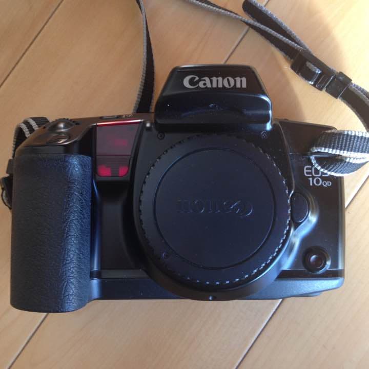 キャノンEOS10qd 復活！フィルムカメラ Canon EOS10QDに電池とフィルムを入れてみた