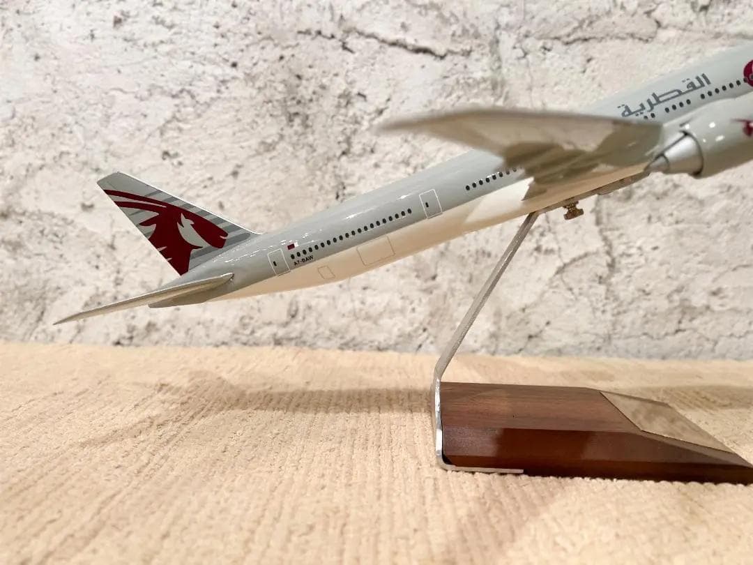 PACMIN / パックミン｜B777-300ER｜カタール航空｜1/200 - メルカリ