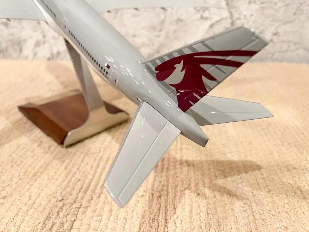 PACMIN / パックミン｜B777-300ER｜カタール航空｜1/200 - メルカリ