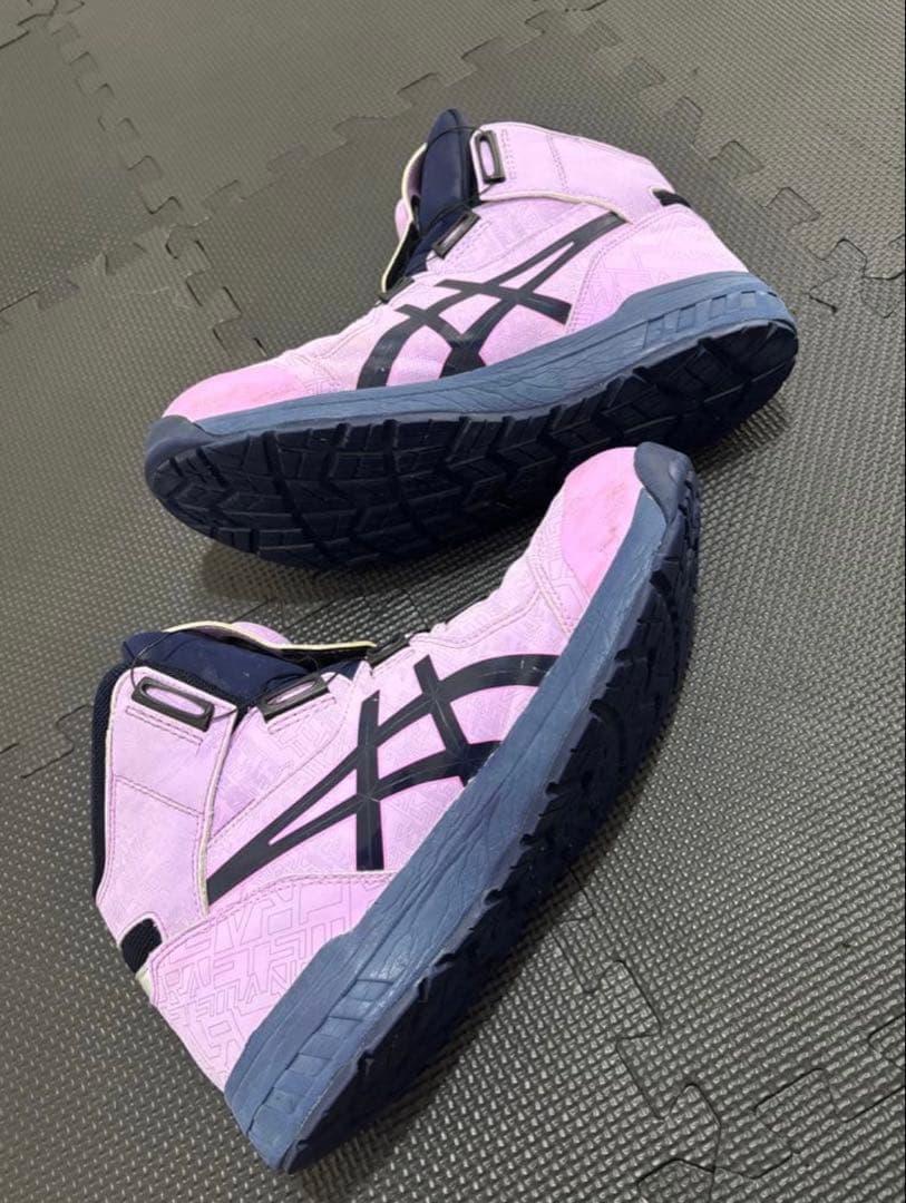 ASICS ハイカット安全靴 ピンク/ネイビー - メルカリ