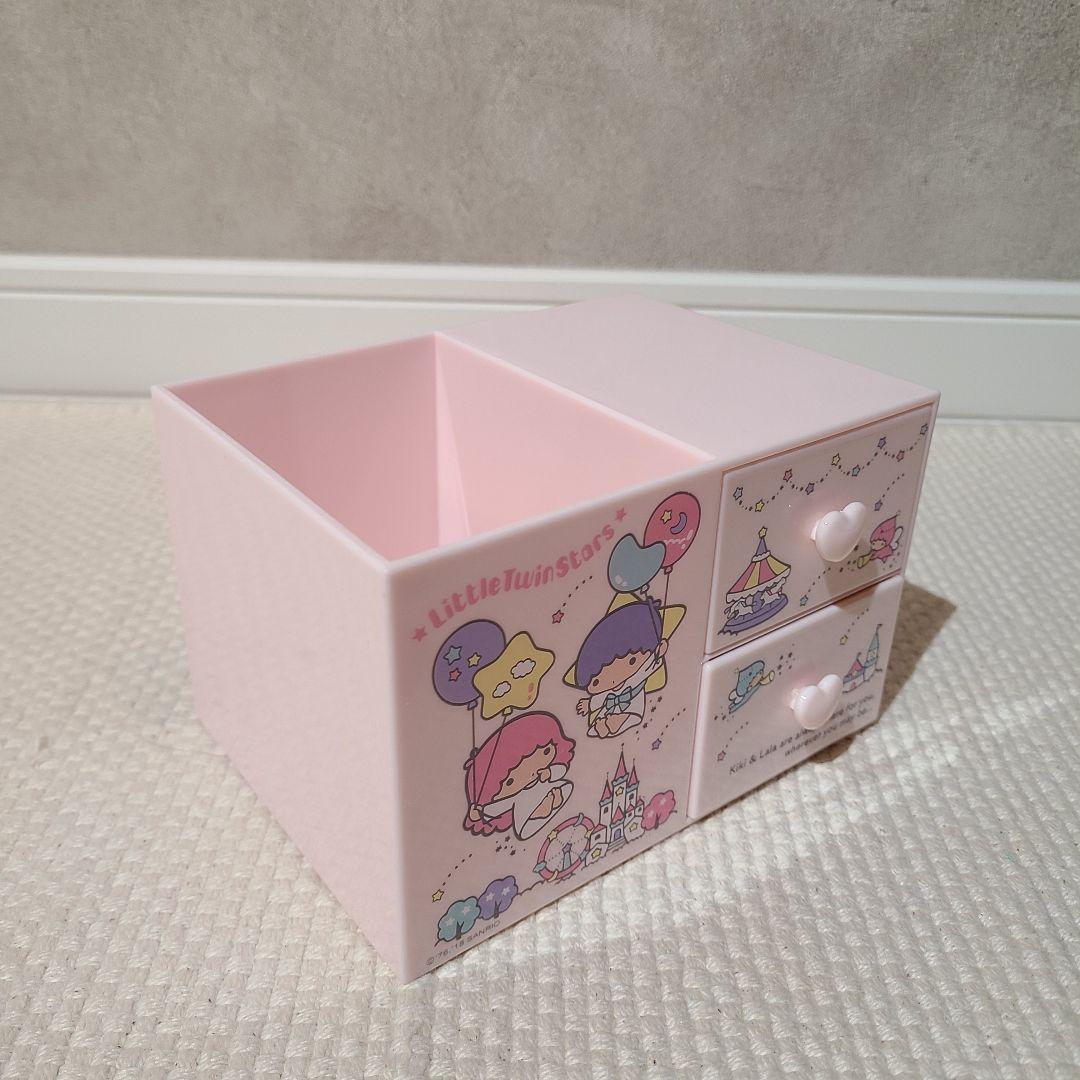 サンリオ キキララ ペンスタンド付き プラチェスト 小物入れ - メルカリ