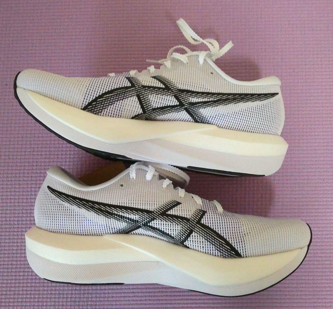 アシックス マジックスピード５ 25.5cm