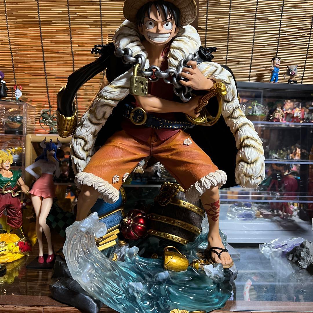 ワンピース ログコレクション 大型スタチュー シリーズ ルフィ