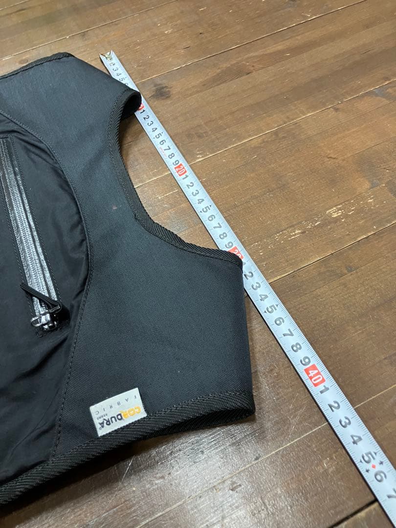 P01 デザイン MASTER-PIECE コラボ スノーボード ベスト