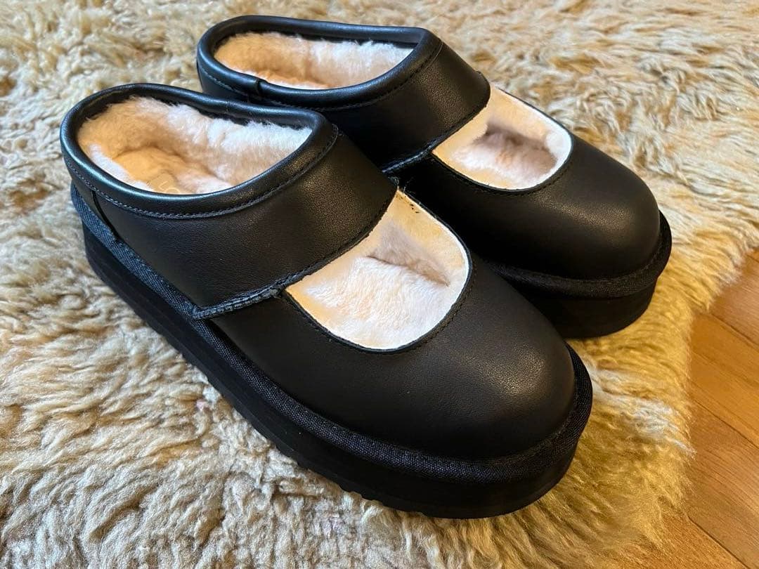 UGG アグ Bea Mary Jane ビア メリー ジェーン レザー25.0 - メルカリ