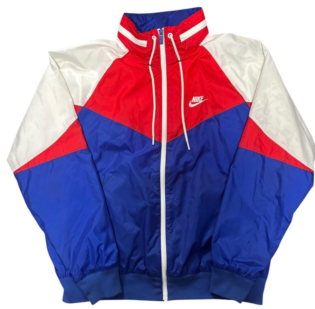 Nike ナイロンジャケット ベイビーわるきゅーれ 伊澤彩織 まひる