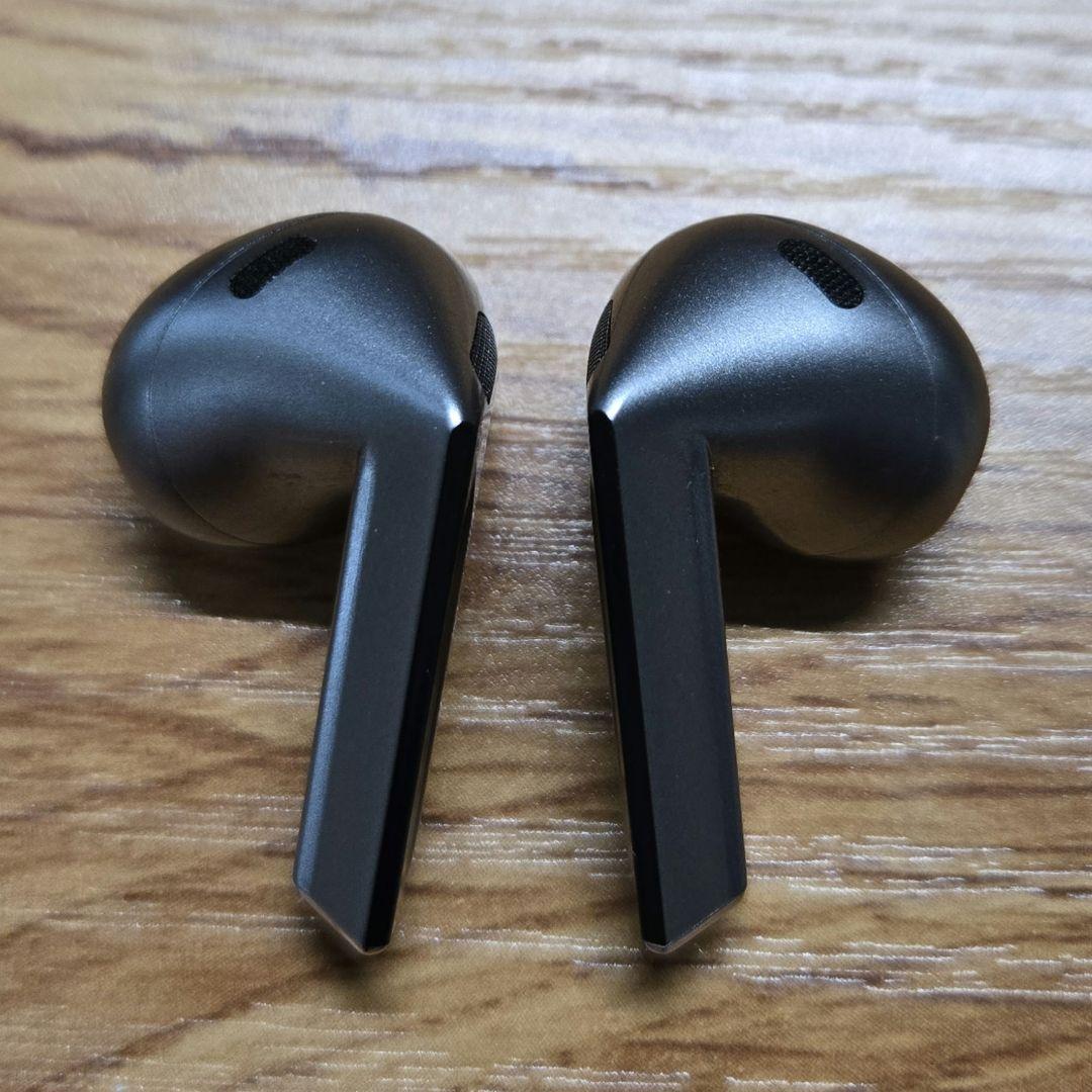 《付属品完備》Galaxy Buds3 シルバー イヤホン 充電ケース