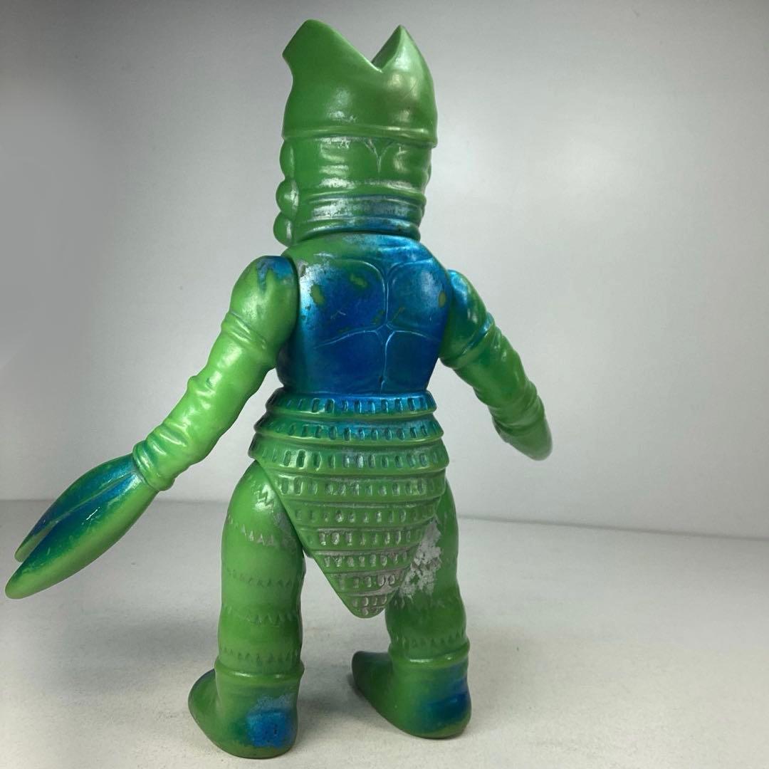 当時モノ マルサン』スタンダードサイズ 22㎝バルタン星人 - メルカリ