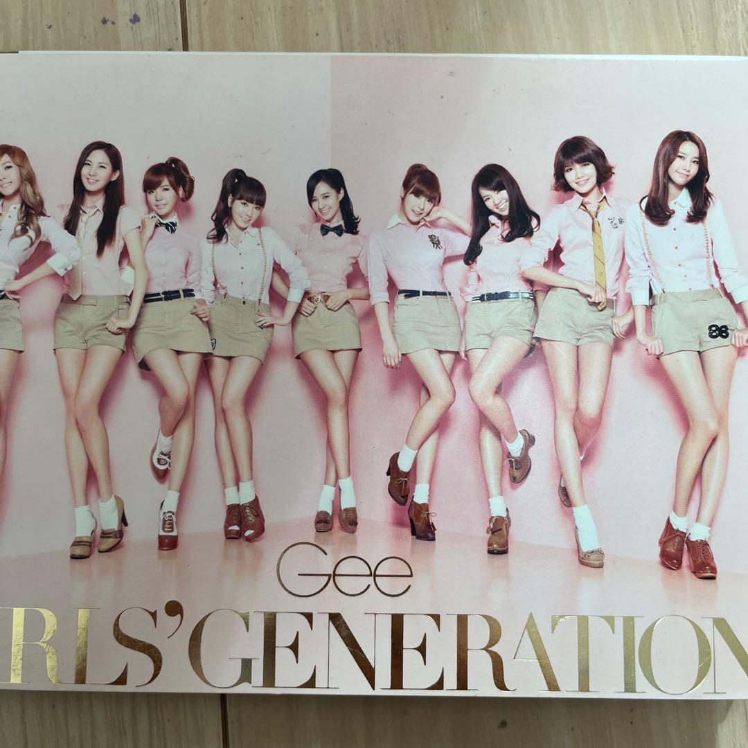 少女時代 GIRLS'GENERATION Gee DVDアルバム＋テヨンカード - メルカリ