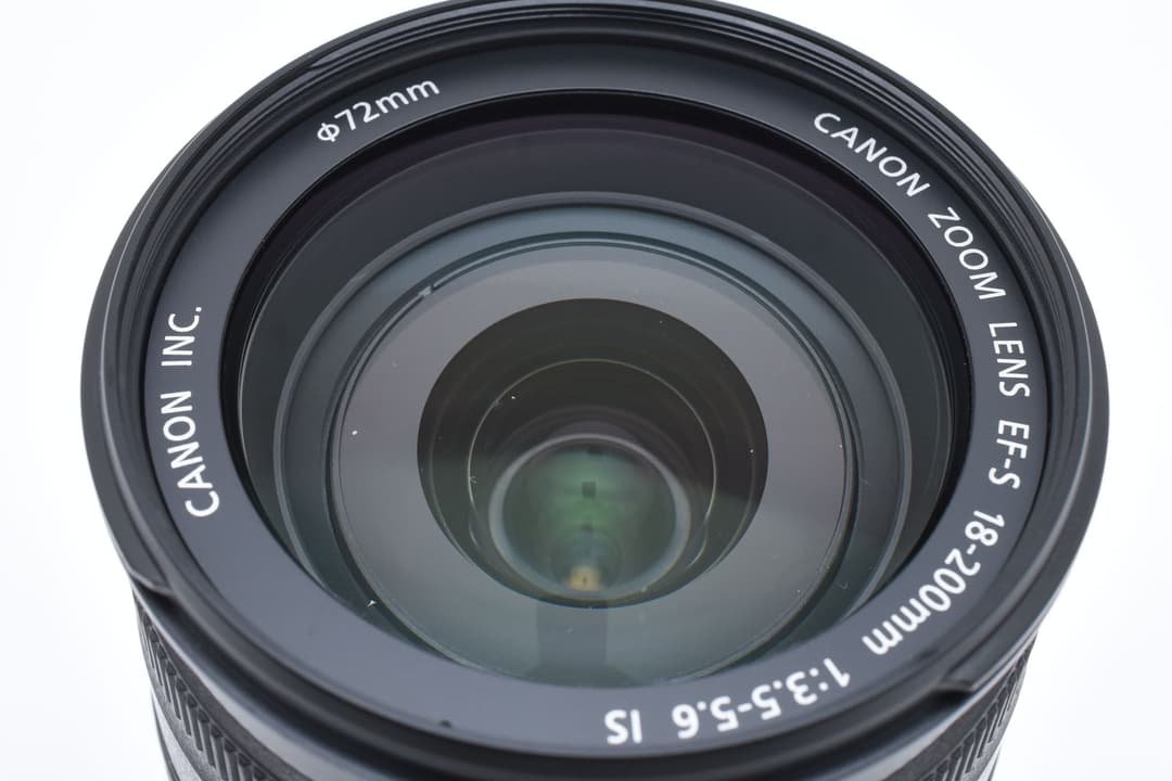美品 Canon EF-S 18-200mm F3.5-5.6 IS #8412