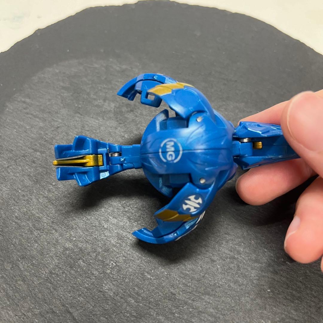 爆丸 爆テク グレンドラガオンGクリアメタルver 豹ジャガード 鯱