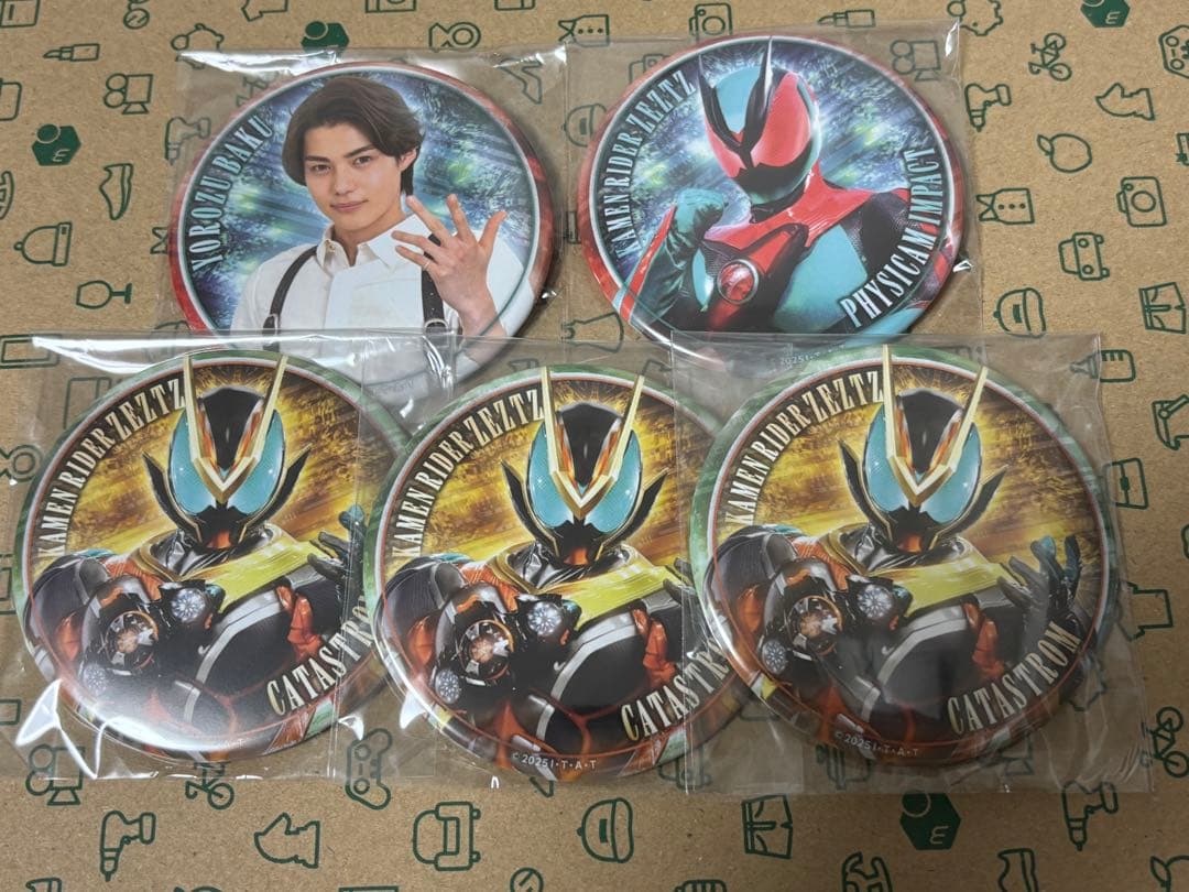 仮面ライダーストア 仮面ライダーゼッツ 万津莫 缶バッジ 5点セット