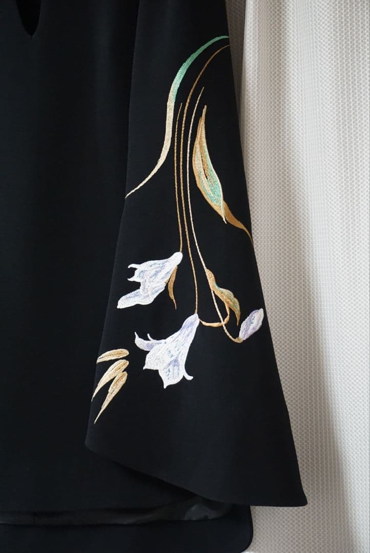 mame kurogouchi】百合刺繍ブラウス size1 BLACK - メルカリ