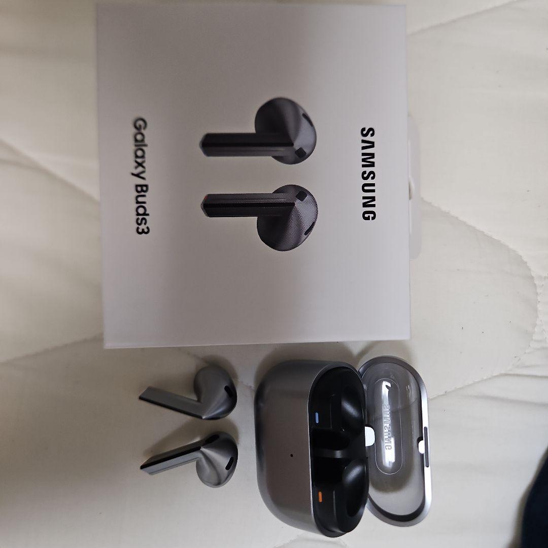 Samsung Galaxy Buds3 グレー 充電ケース・ボックス付き