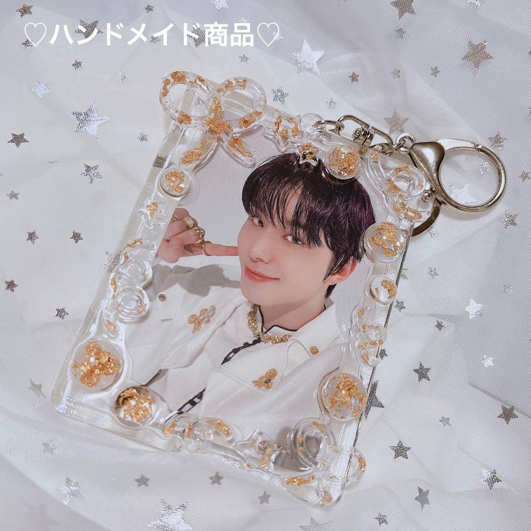 ハンドメイド トレカケース トレカケースデコ キーホルダー - メルカリ