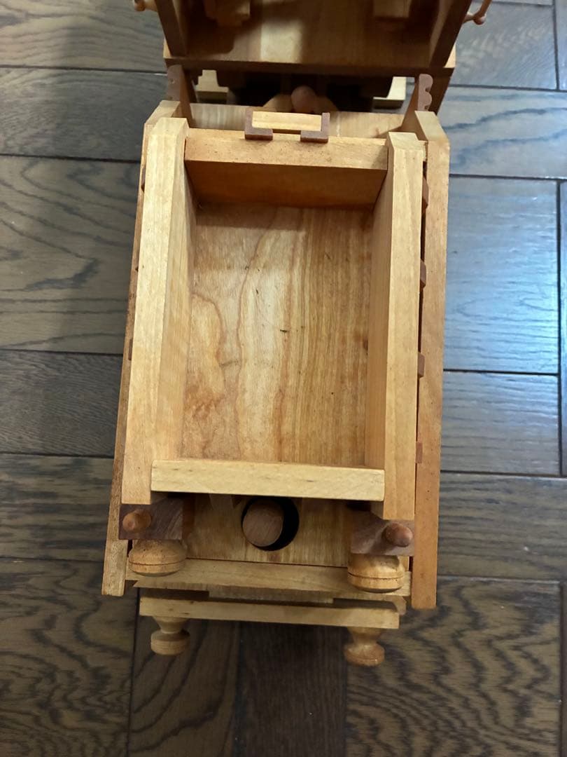 木製機関車模型 大型 ナチュラルウッド (ワインボトル1本グラス6個収納可)