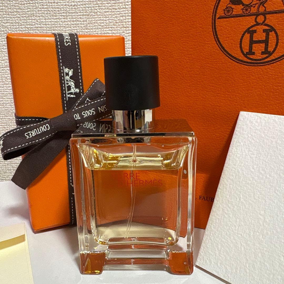 TERRE D'HERMÈS Eau de Toilette 100ml Hermès Terre d'Hermès Eau de Toilette 100ml | Cult Beauty