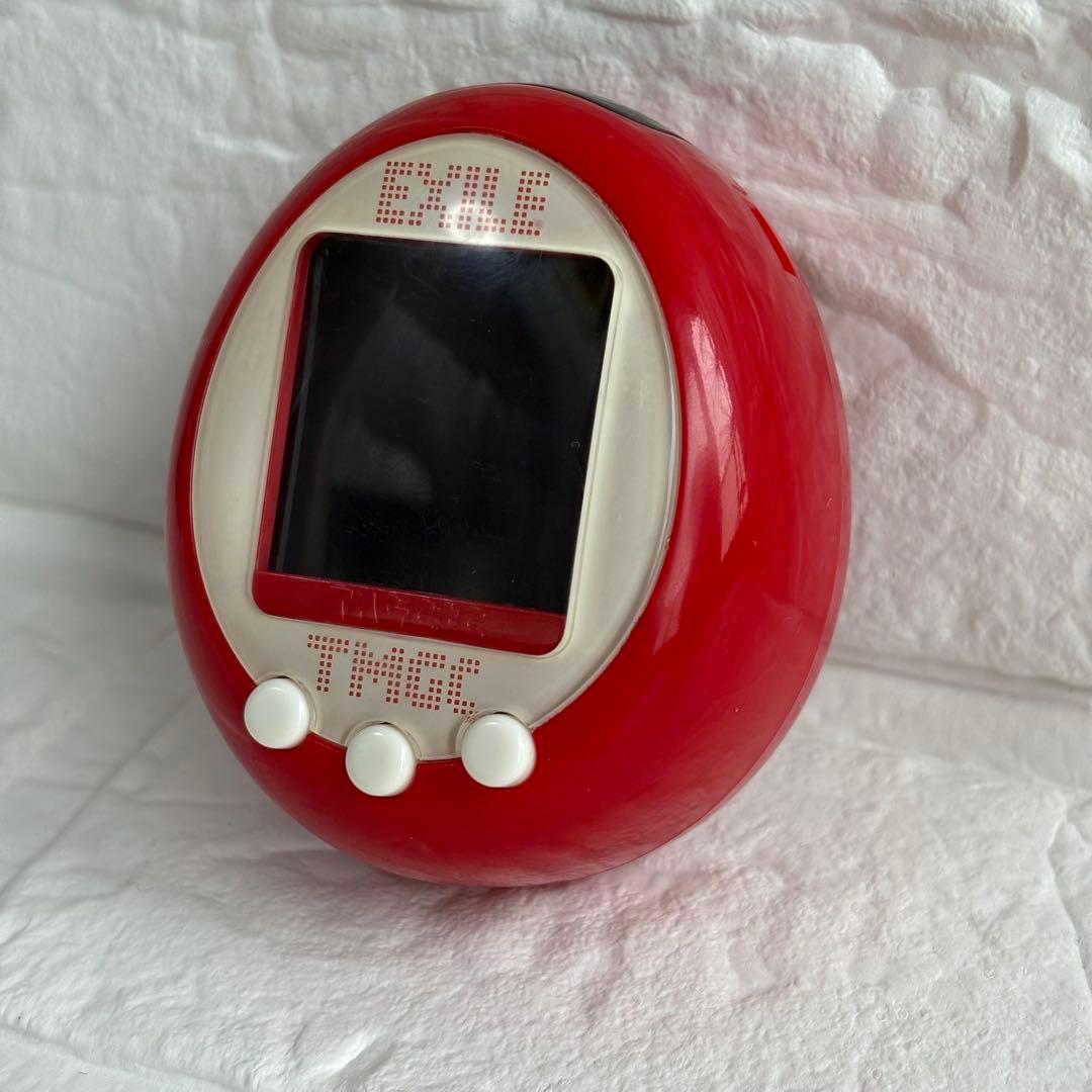 EXILE✖️たまごっち エグモっち レッド - メルカリ