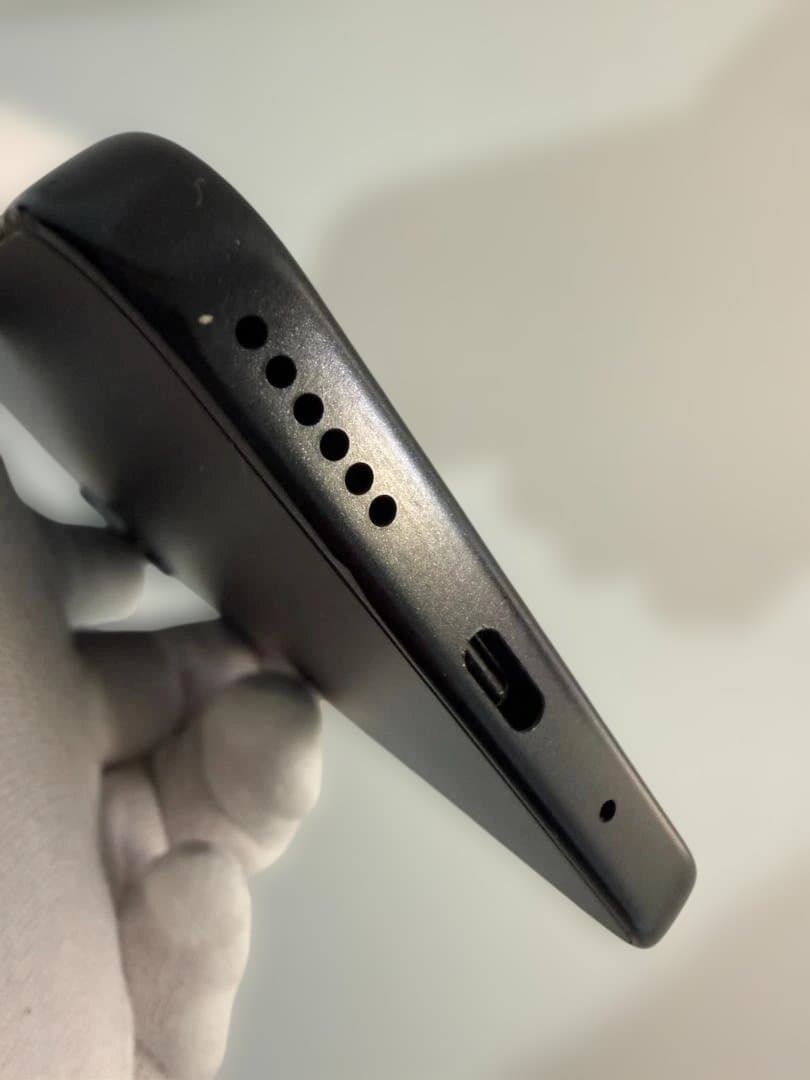 ZTE製スマートフォン Libero 5G IV #4852-1