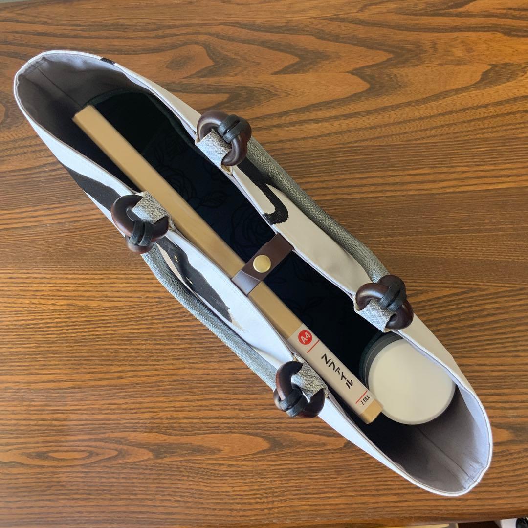 A4サイズ対応 帯 猫と蝶々 リメイク 江戸打紐ハンドルバッグ