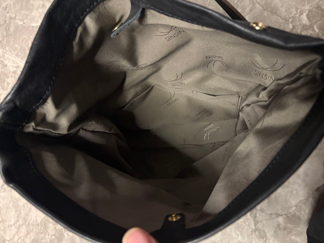 新進工房 パン屋の紙袋風バッグ マルシェ(ブラック) - メルカリ