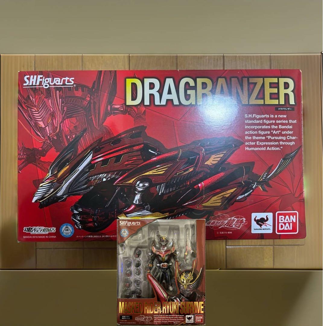 S.H.Figuarts仮面ライダー龍騎サバイブ　ドラグランザー 抽選販売】S.H.Figuarts 仮面ライダー龍騎サバイブ＆ドラグランザー