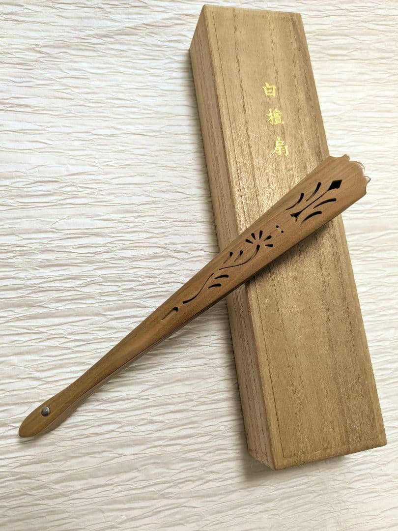 宮脇賣扇庵 中地甲陽作 白檀 扇子 花 - メルカリ