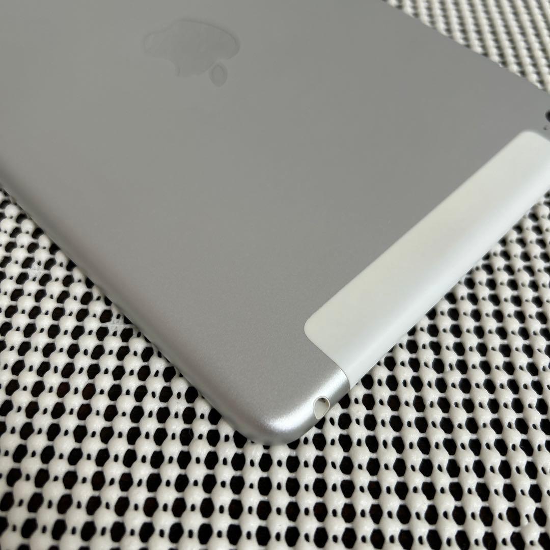 775【早い者勝ち】美品☆希少iOS☆iPadmini4 16GB SIMフリー