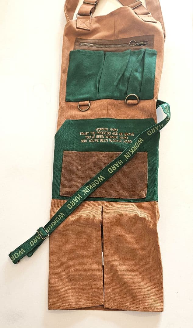 Workin' hard エプロン 藤井風グッズ - メルカリ