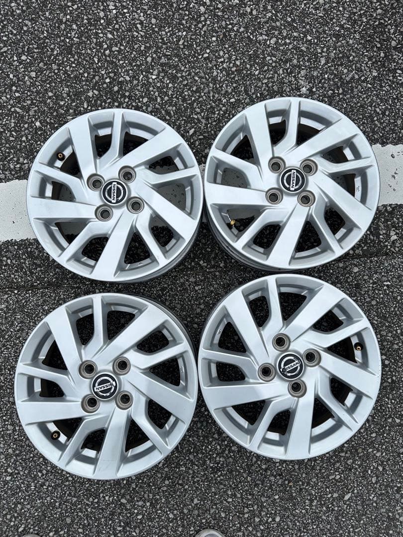 日産デイズ　純正14インチアルミホイール　エアー NISSAN (日産) DAYZ (デイズ) 純正 14×4.5J(+46)PCD100-4H シルバー