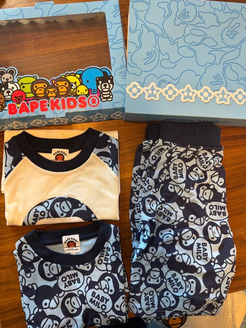 新品⭐︎BAPE KIDS BABY MILO Tシャツ・パンツセット　120cm BAPE KIDS® JAPAN OFFICIAL | JAPAN BABY MILO®︎ TEE 2026年1月3日(土