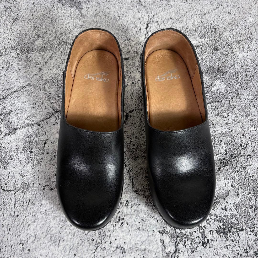 dansko ダンスコ レザー スリッポン 黒 厚底 37 - メルカリ