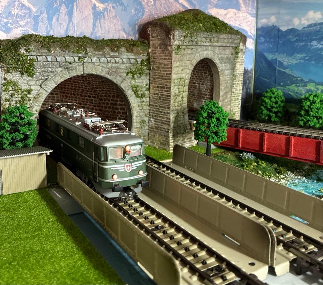 メルクリン HO 3050 スイス連邦鉄道 SBB Ae6/6 稼働品 元箱入り - メルカリ