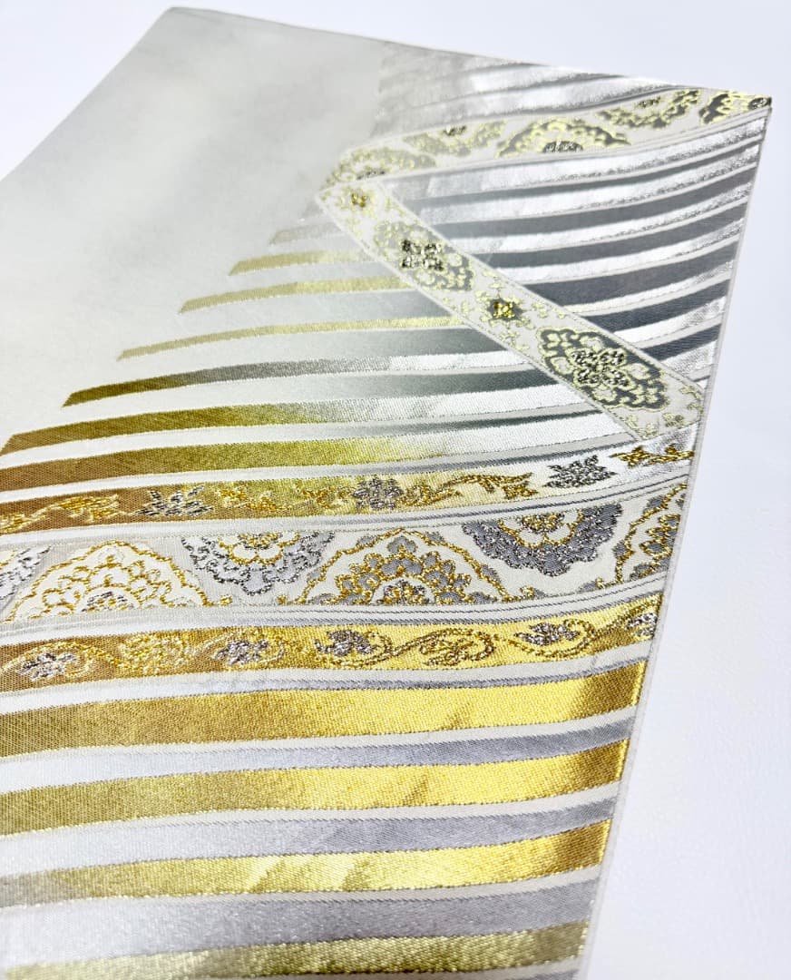 高級 袋帯 正絹 六通柄 グレー ホワイト 献上柄 訪問着 付け下げ