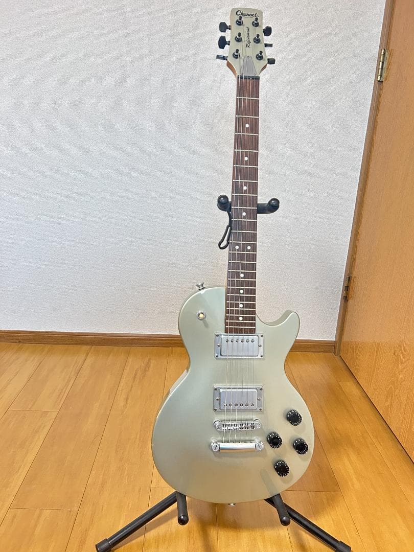 Charvel Refinement レスポール シェイプモデル ギター - メルカリ