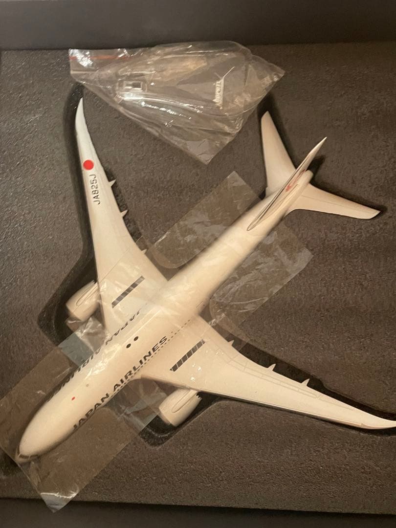 Phoenix JAL B787-8 JA825J 1/200【最終価格】 - メルカリ