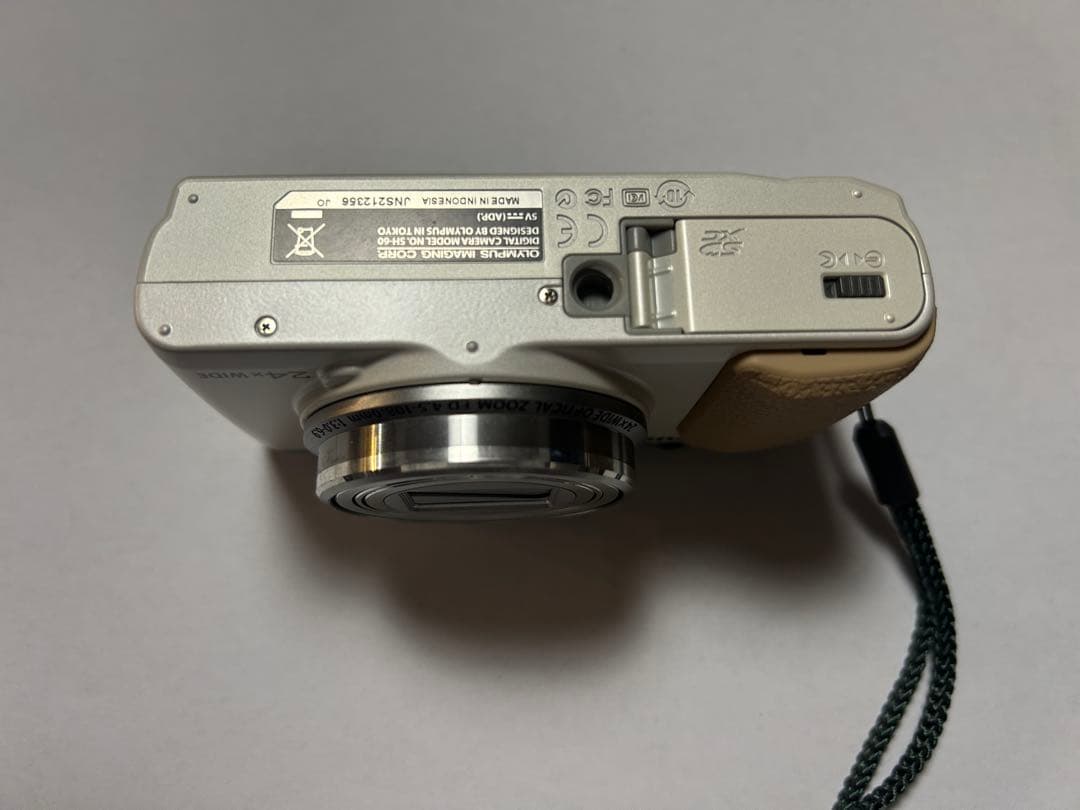 OLYMPUS SH-60 コンパクトデジタルカメラ オリンパスsh60