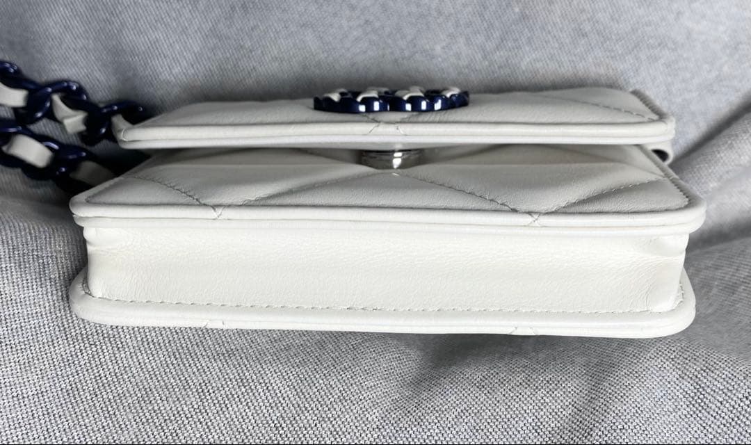 クリスマスセール✨️】シャネル 19 ウエストバッグ チェーンウォレット